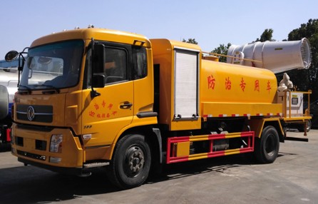 多功能灑水車(chē)參數(shù)_12方東風(fēng)天錦農(nóng)藥噴灑車(chē)廠(chǎng)家價(jià)格