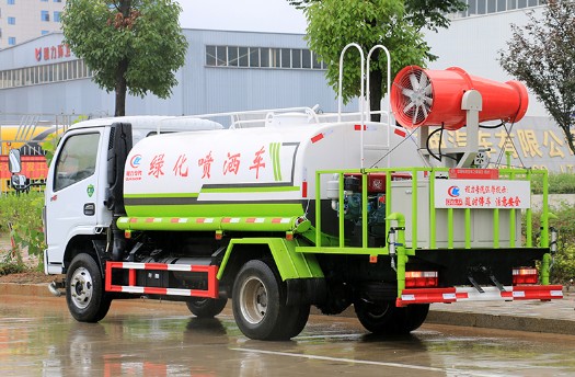 5噸灑水車參數(shù)_國六5方東風(fēng)福瑞卡帶霧炮灑水車廠家價格