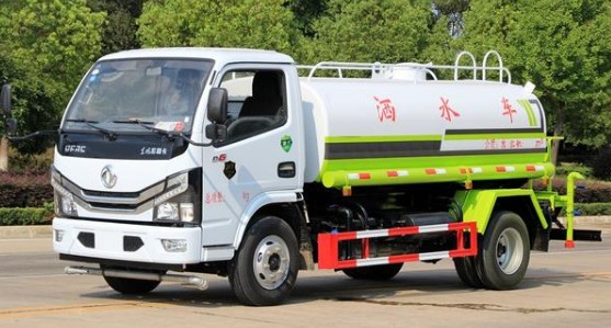 東風(fēng)5噸國(guó)六灑水車圖片 東風(fēng)5噸國(guó)六灑水車圖片