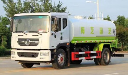 東風(fēng)多利卡國(guó)六14噸灑水車 東風(fēng)多利卡國(guó)六14噸灑水車