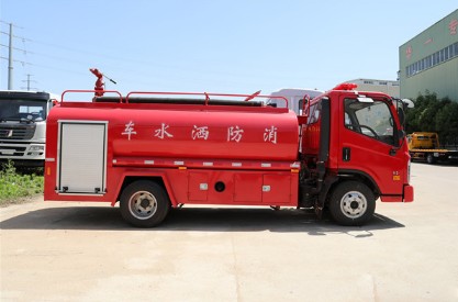 福田時(shí)代康瑞H2消防灑水車(chē) 福田時(shí)代康瑞H2消防灑水車(chē)