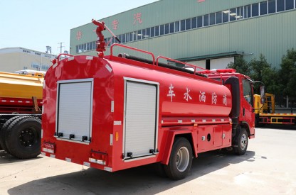 福田時(shí)代康瑞H2消防灑水車(chē) 福田時(shí)代康瑞H2消防灑水車(chē)